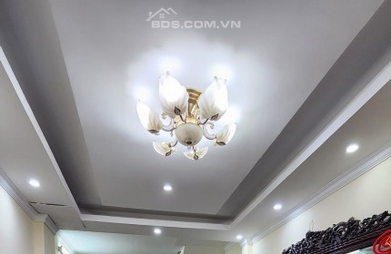 .CHỦ NHÀ DÂN XÂY  TRẦN QUỐC VƯỢNG 37M2 gần phố 4 tỷ 4 cách phố tầm 50m2